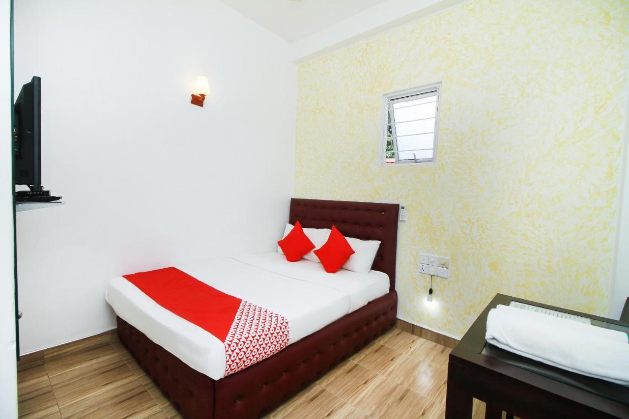 נגומבו Oyo 270 Pavana Resort חדר תמונה